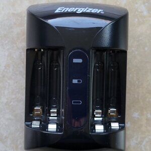 Energizer Recharge Pro Rechargeable AAA and AA Battery Charger